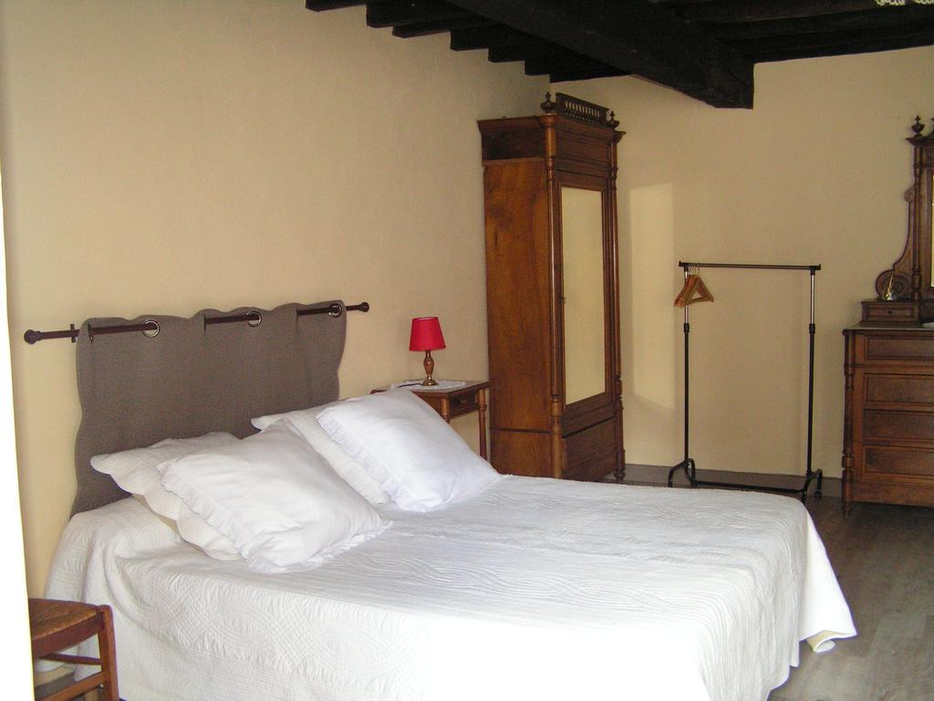 A L'Olivier Bed & Breakfast Montcaret Exterior photo
